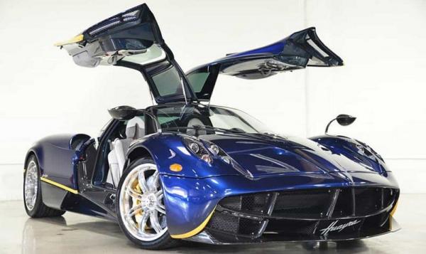 Pagani Huayra Menteri Koordinator Bidang Politik Hukum dan Keamanan (Menko Polhukam), Mahfud MD. (Foto: BNPB).