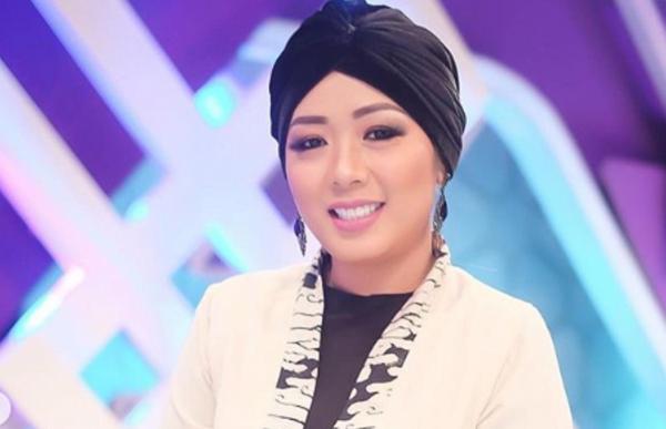 Artis cantik dicap sombong, Soimah. (Foto: IG)