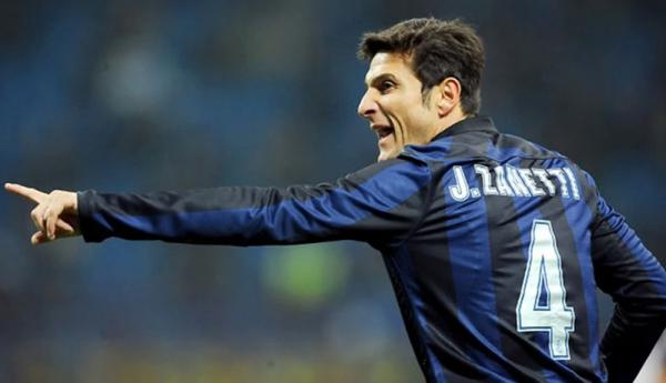 Cinta Javier Zanetti Terukir di Jersey Nomor 4 Inter Milan