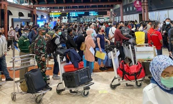 Suasana di Terminal 2 Bandara Soekarno Hatta pada Kamis (14/5/2020) pagi. (Foto: IG)