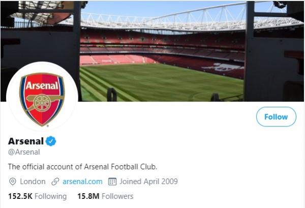 Akun Twitter Arsenal menghilangkan huruf L mengenang rekor Invicibles 16 tahun lalu (foto: Twitter)