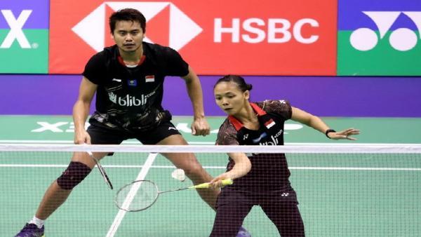 Tontowi Ahmad saat masih berpasangan dengan Della Destiara Haris (foto: Okezone)