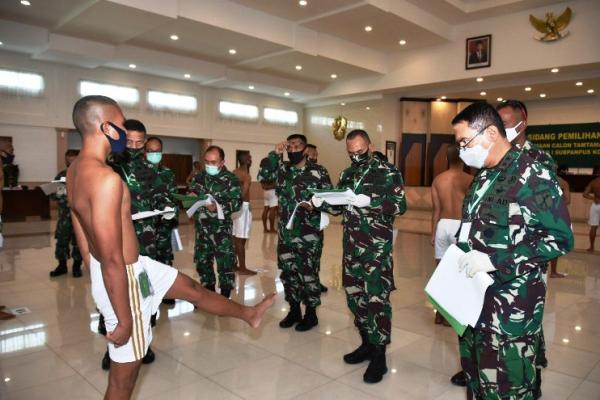 Pangdam Menilai Calon Tamtama 2020 Pangdam Menilai Calon Tamtama 2020