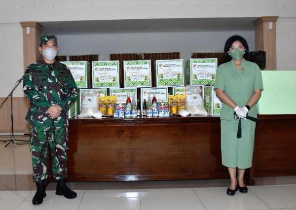 Pangdam XIII Merdeka dan Eva Santos Matondang Pangdam XIII Merdeka dan Eva Santos Matondang