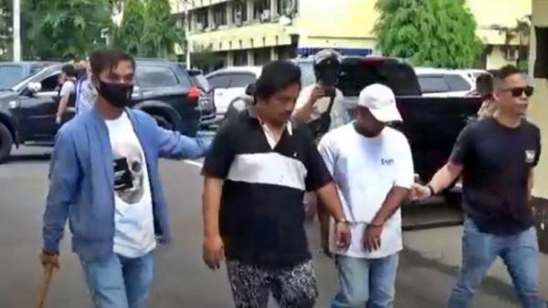 Kedua pelaku penyekapan dibawa ke Mapolda Sumsel (Firdaus)
