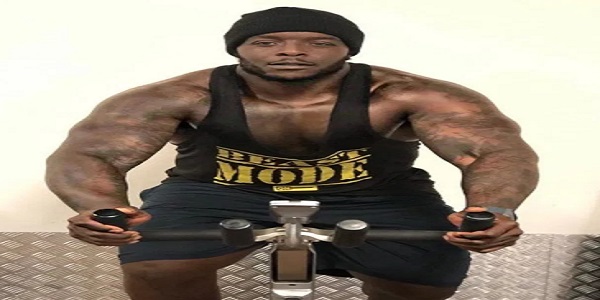 Perubahan bentuk tubuh Adebayo Akifewa (foto: The Sun)