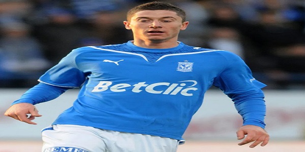 Bentuk tubuh Robert Lewandowski sebelum bergabung dengan Bayern Munchen (foto: The Sun)