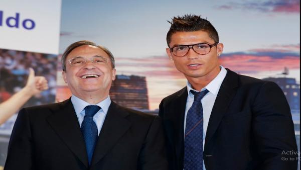 Gaya rambut Cristiano Ronaldo mirip sikat toilet (foto: The Sun)