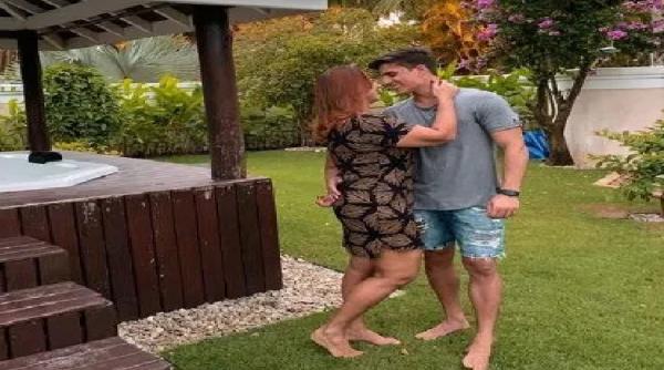 Ibunda Ramos Ibunda Neymar, Nadine, dan kekasih berondongnya, Tiago Ramos (foto: The Sun)