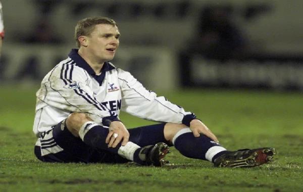 Sergei Rebrov saat berkostum Tottenham Hotspur (foto: The Sun)