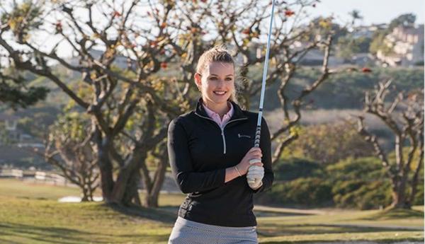 Pegolf asal Inggris, Bella Angel (Foto: Instagram @bellaangelgolf)