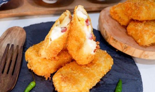 Cara Mudah Bikin Risoles Mayonaise Dengan Isian Sosis, Rasanya Lezat