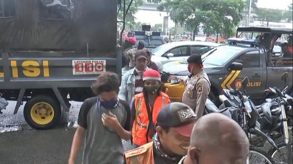 Sering Palak Pengendara Tukang Parkir Ilegal Di Palembang Diamankan Polisi