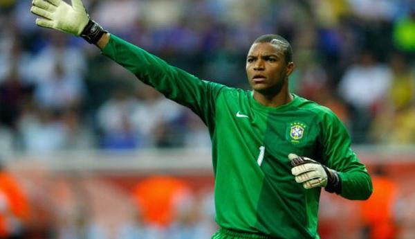 Nelson Dida saat memperkuat Timnas Brasil (Foto: Twitter)