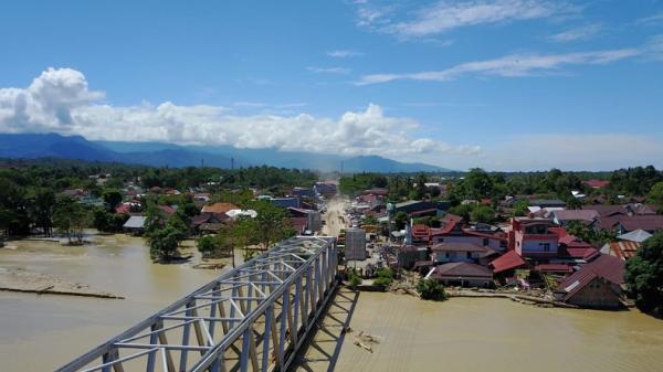 Banjir bandang menerjang di Kabupaten Luwu Utara, Sulawesi Selatan (Susel), menyebabkan banyak korban jiwa dan kerugian. (Foto: BNPB)