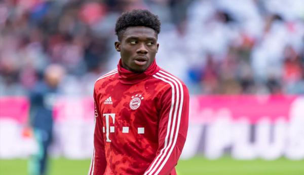 Alphonso Davies Bek kiri Bayern Munchen, Alphonso Davies (Foto: Bundesliga)
