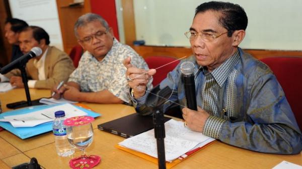 Mantan Hakim Agung Djoko Sarwoko (kanan). (Foto: Antara).