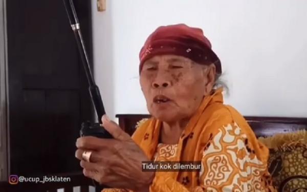 Tangkapan layar Mbah Minto Klaten sedang berakting
