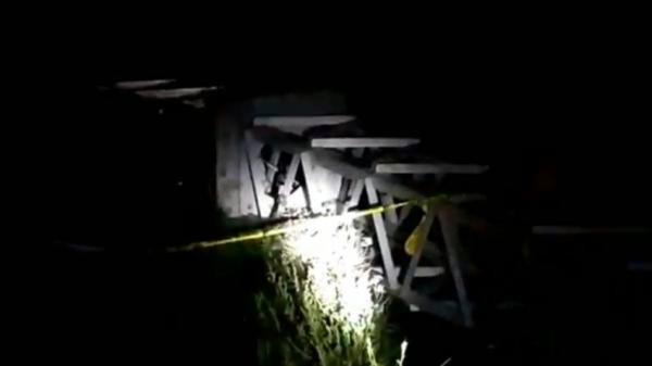 Tiang sutet yang roboh yang menewaskan empat orang di Sumedang (Beben HVA/iNews)