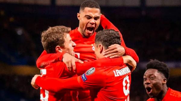 Trio Bayern Trisula Thomas Muller (kiri), Serge Gnabry (tengah), dan Robert Lewandowski membantu Bayern Munchen mengejar titel musim ini. (Foto: Sportskeeda)