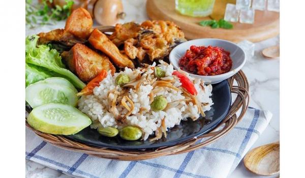 Resep Nasi Liwet Tradisional Enak: Nikmati Keindahan Kuliner Indonesia