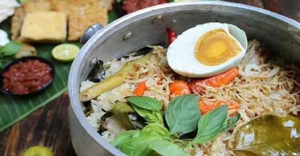  Resep  Nasi Liwet Sunda  Rasa Gurih Enak Disantap dengan 