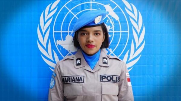 Briptu Mariana, polwan dari Polres Merauke bergabung dengan pasukan Garuda. (Foto: Antara)
