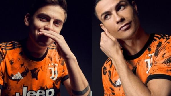 Juventus meluncurkan seragam ketiga mereka untuk musim 2020/2021, Rabu (26/8/2020). (Foto: Adidas).