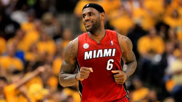 Lebron James (Foto: Hot Hot Hoops)