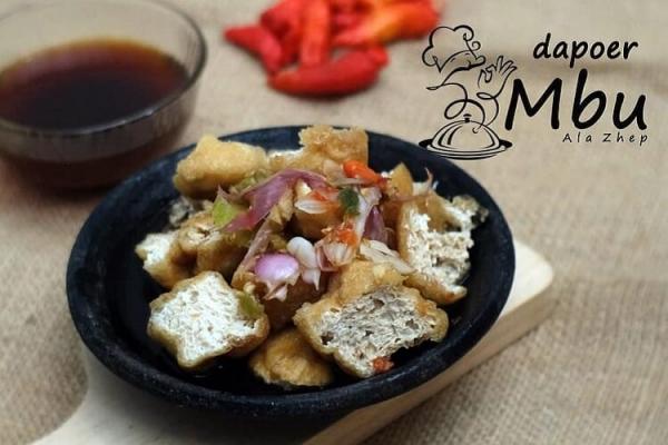 Resep Tahu Gejrot Sederhana IG@dapoermbu.alazhep (iNews.id/esa putra tanjung)