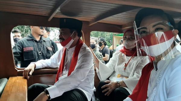 Pasangan calon wali kota dan wakil wali kota Tangerang Selatan Muhamad dan Rahayu Saraswati Djojohadikusumo. (Foto: Istimewa).