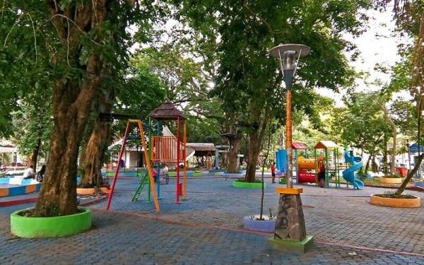 Taman Kambang Iwak Besak (Foto: Instagram IG@baka.neko.baka)