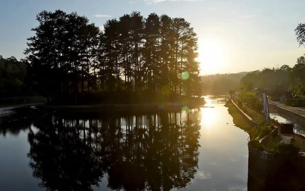 (Foto: Instagram IG@patlot.hideung)