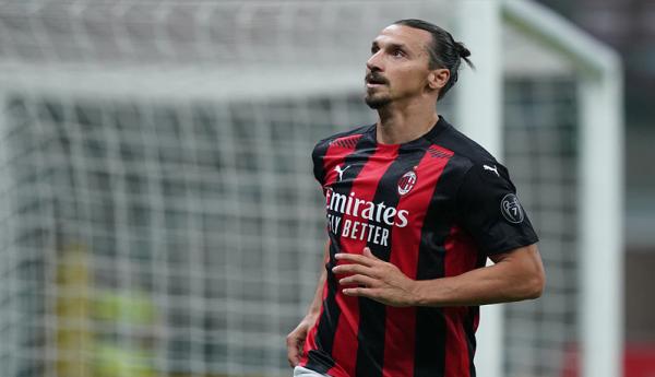 Zlatan Ibrahimovic - 1 Striker AC Milan, Zlatan Ibrahimovic (Foto: Twitter @ACMilan)