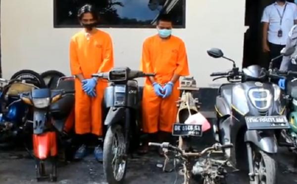 Barang bukti motor hasil kejahatan curanmor kakak-adik di Karangasem, Bali. (iNews.id/Yunda Ariesta)