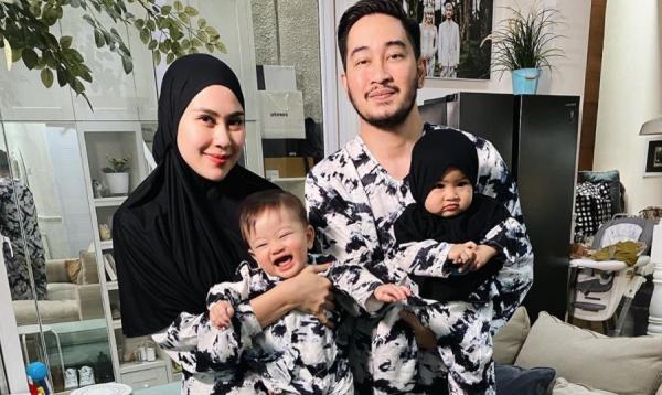 Artis yang dilamar di luar negeri. (foto: instagram)