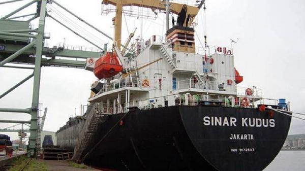 kapal sinar kudus ist Kapal kargo Sinar Kudus yang dibajak perompak di Somalia. (Foto: Sindonews/Ist).