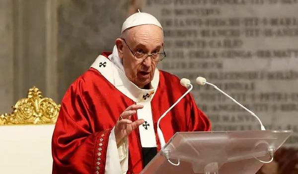 Infeksi Pernapasan, Paus Fransiskus Dirawat di Rumah Sakit