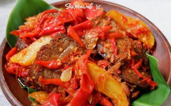 Makanan khas Aceh Dendeng (Foto: IG@sukmawati_rs)
