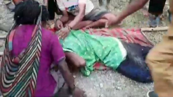 Korban penembakan di Intan Jaya Korban penembakan di Intan Jaya. (Foto: iNews/Andrew Chanry).