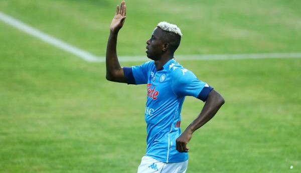 Victor Osimhen memecahkan rekor transfer Napoli (Foto: Twitter @victorosimhen9)