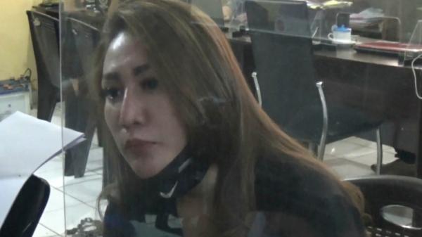 IRT-1 Ibu rumah tangga cantik asal Palembang laporkan suami ke polisi karena sering dianiaya (Muhammad David/iNews)