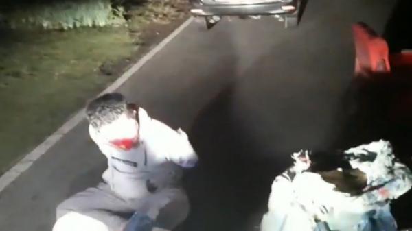 Pengemudi taksi online jadi kurir 100 paket ganja di Sumbar (Wahyu Sikumbang/iNews)