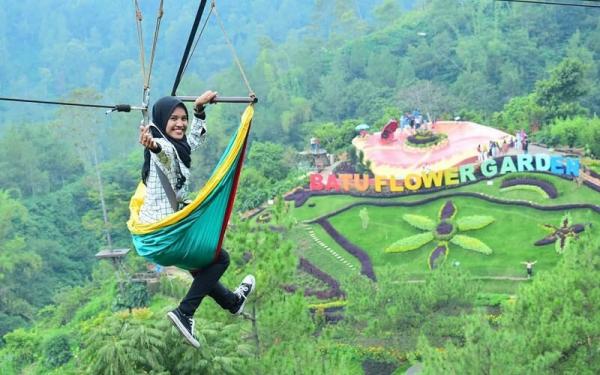 Batu Flower Garden (Foto: IG@solichahnurutami)