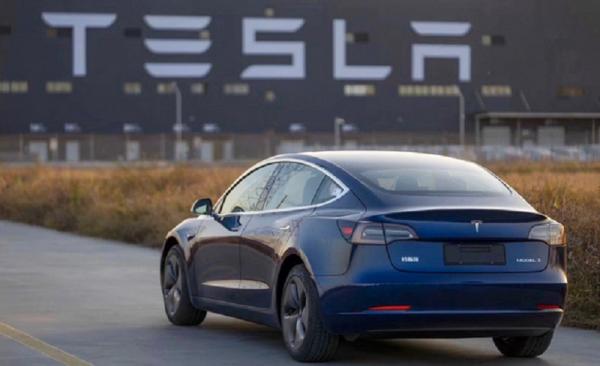 Tesla Model 3 Buatan  China  Mulai Diekspor ke Eropa