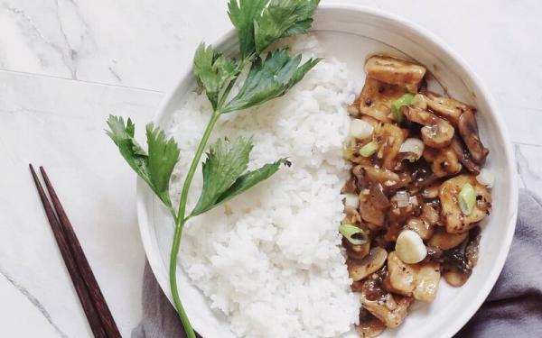 Tumis Tahu Sutra (Foto: Instagram IG@selasar_rasa)