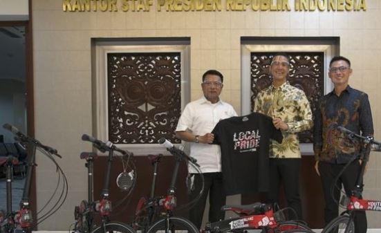 Profil Daniel Mananta Sepeda Terlengkap