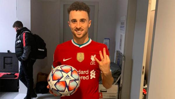 Diogo Jota mencetak hattrick saat Liverpool meraih kemenangan besar 5-0 atas Atalanta pada matchday ketiga Grup D Liga Champions di Stadion Gewiss, Rabu (2/11/2020) dini hari WIB.  (Foto: Twitter @LiverpoolFC)