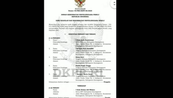 Putusan DKPP yang menjatuhkan sanksi kepada Ketua KPU Karangasem I Gede Krisna Adi Widana. (iNews.id/Yunda Ariesta)