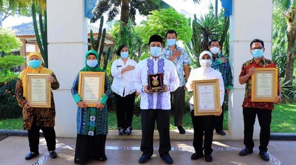  Wali Kota Tangerang Arief Wismansyah bersyukur atas capaian Pemkot Tangerang usai mendapat Anugerah Sanitasi Total Berbasis Masyarakat (STBM) dari Kementerian Kesehatan. (Foto: istimewa)